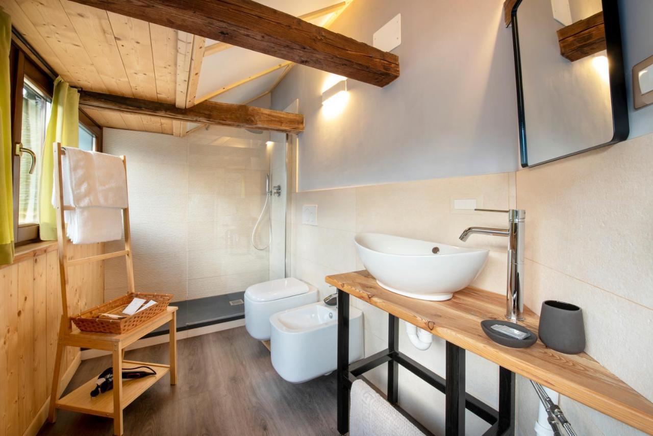 B&B Casa Quaroni Anzino Eksteriør billede