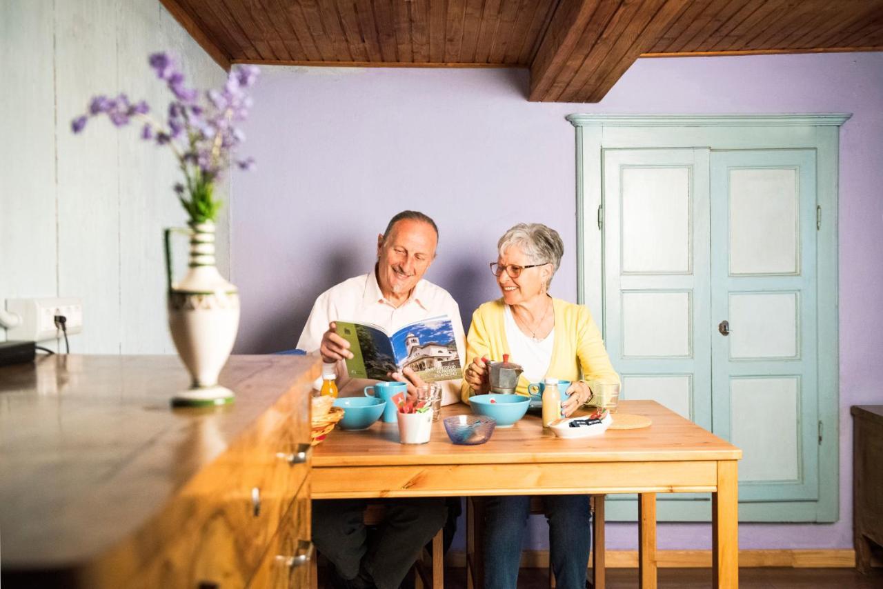 B&B Casa Quaroni Anzino Eksteriør billede